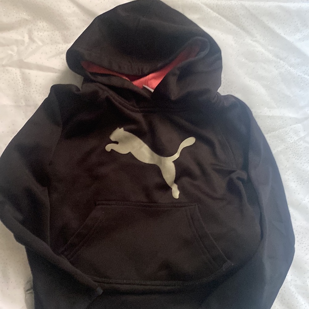 Puma Sweatshirt W/Grey Jeans 👖 - Picture 2 of 4